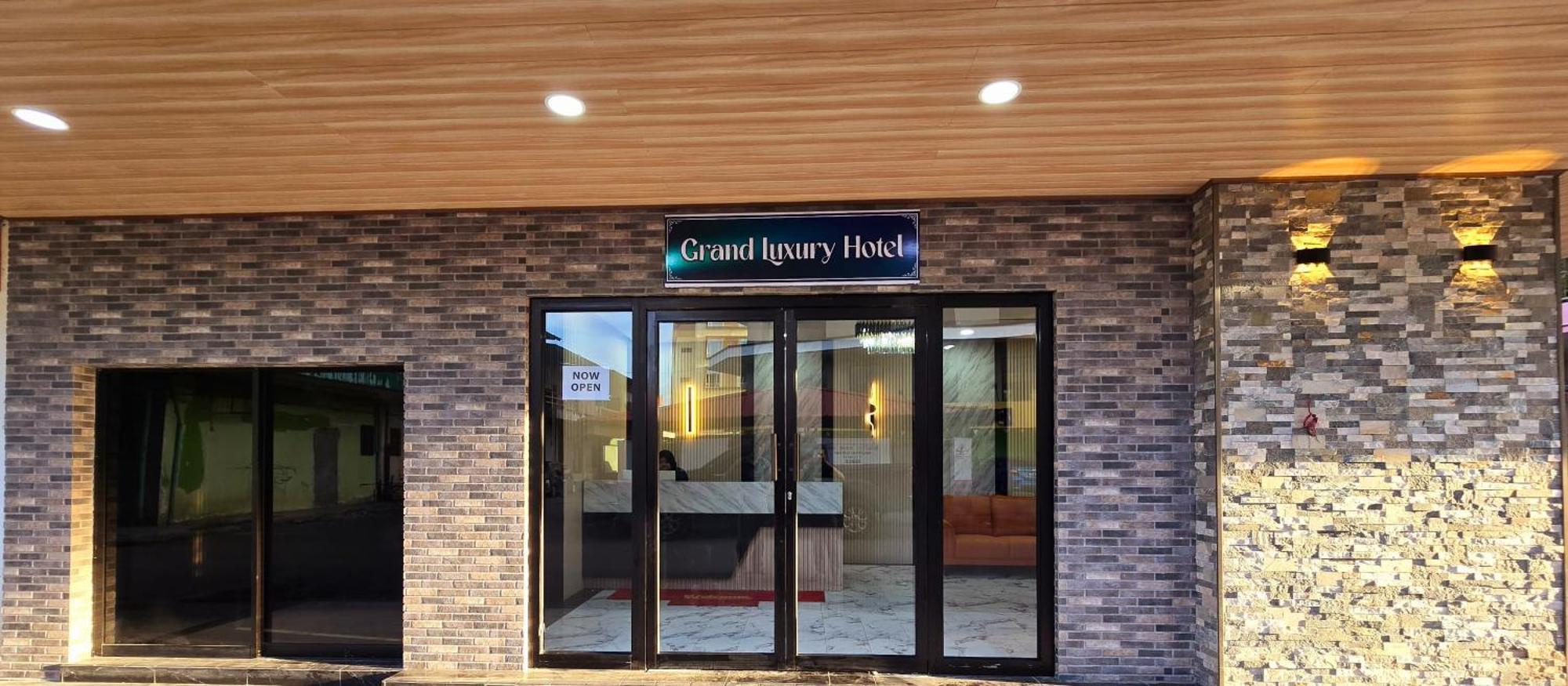 Grand Luxury Hotel Semporna Εξωτερικό φωτογραφία